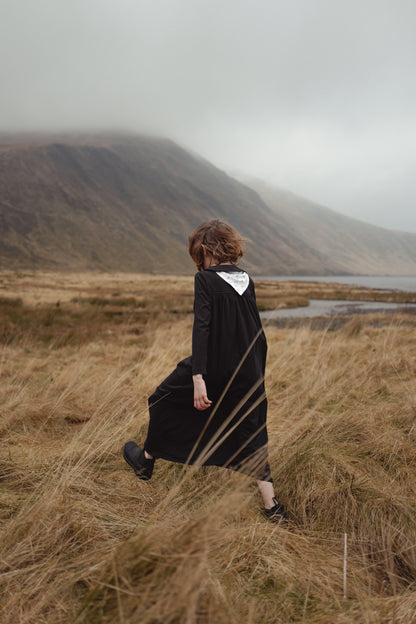 Maxi black dress with Kerchief